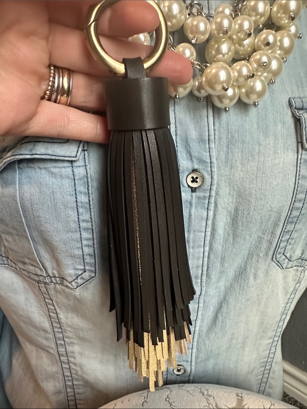Jumbo tassel black gold tan bag charm - Picture 5 of 5